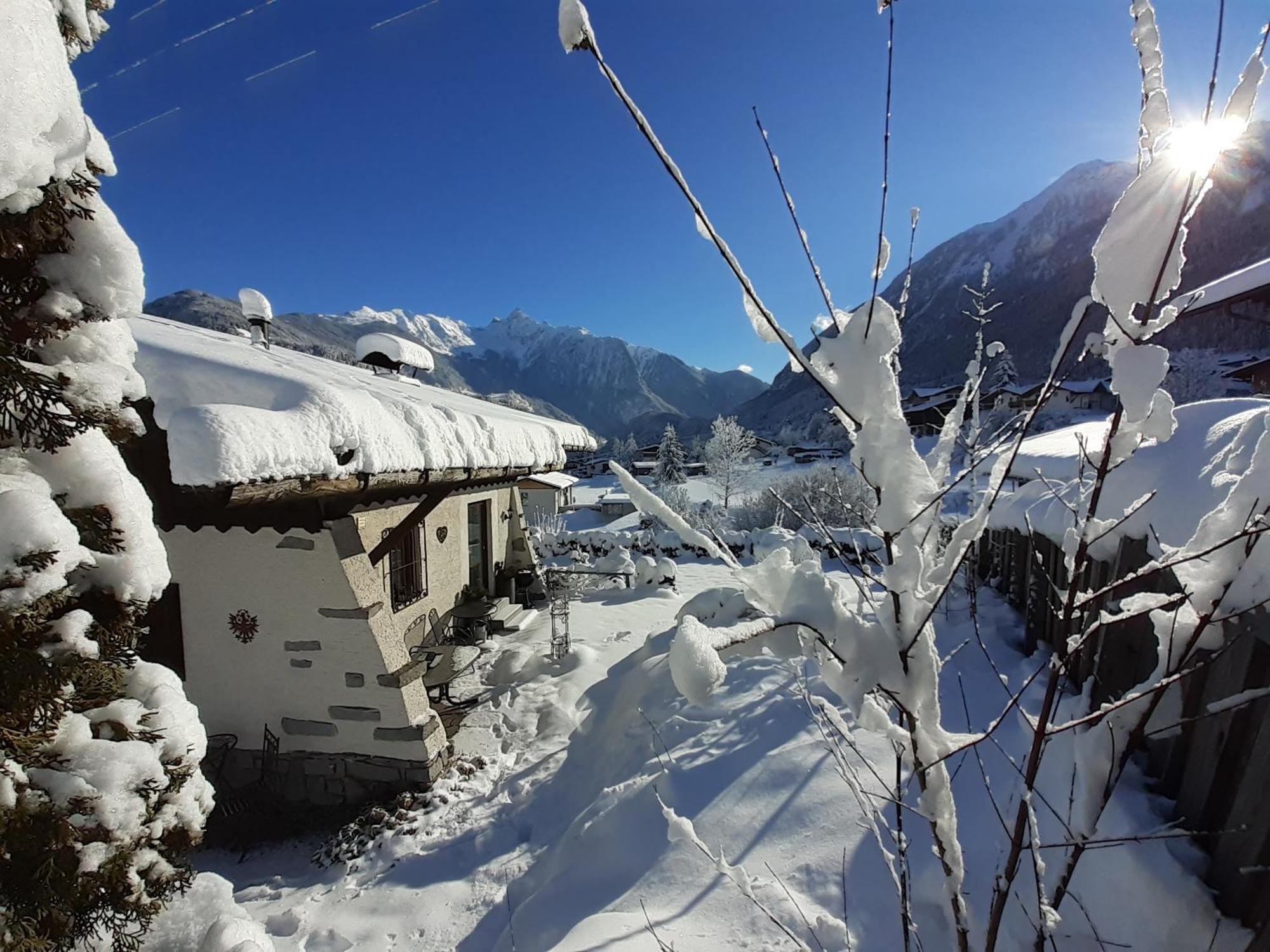 Ferienhaus Oetztal-Lodge Sautens Buitenkant foto