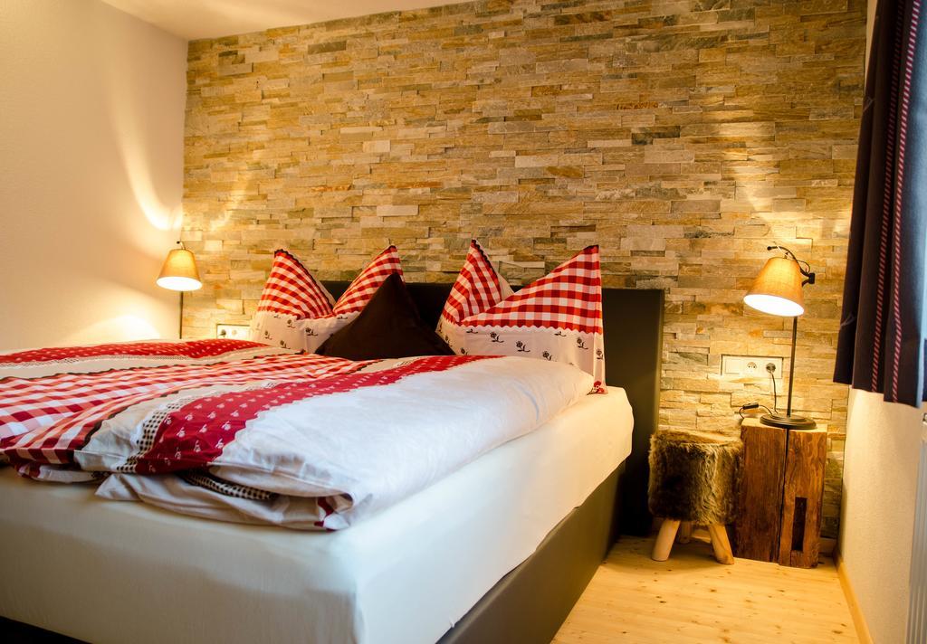 Ferienhaus Oetztal-Lodge Sautens Kamer foto